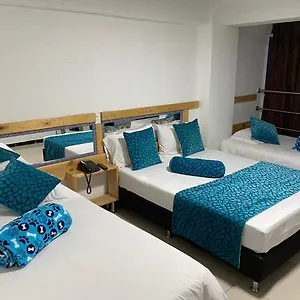 2* Hotel Vip 70